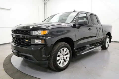 Another view of 2019 Chevrolet Silverado 1500 Custom for sale in Chillicothe, OH at Chillicothe Truck