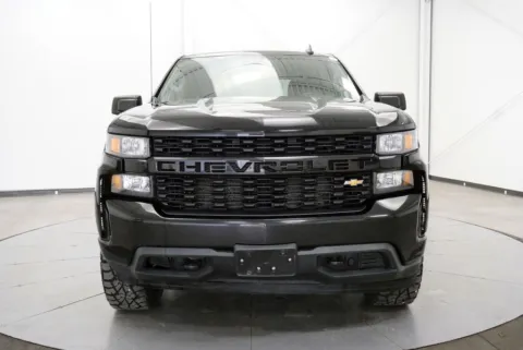 Photos of 2019 Chevrolet Silverado 1500 Custom for sale in Chillicothe, OH at Chillicothe Truck