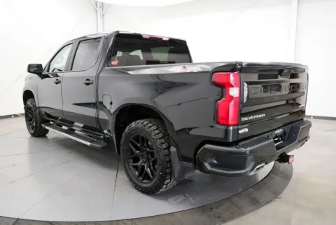 More photos of 2019 Chevrolet Silverado 1500 Custom at Chillicothe Truck, OH