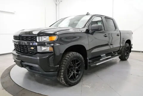 Another view of 2019 Chevrolet Silverado 1500 Custom for sale in Chillicothe, OH at Chillicothe Truck