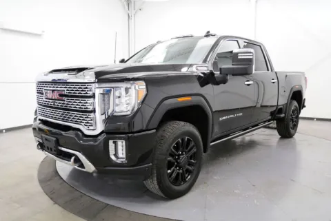 Another view of 2022 GMC Sierra 2500HD Denali for sale in Chillicothe, OH at Chillicothe Truck