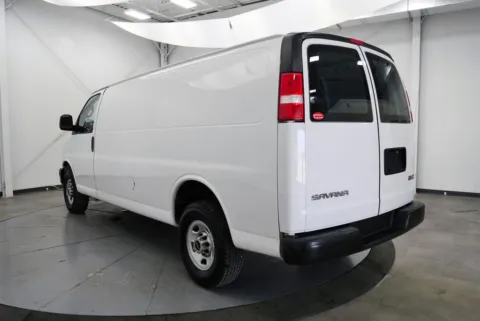 More photos of 2022 GMC Savana 2500 Work Van at Chillicothe Truck, OH
