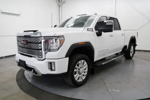 Another view of 2022 GMC Sierra 2500HD Denali for sale in Chillicothe, OH at Chillicothe Truck