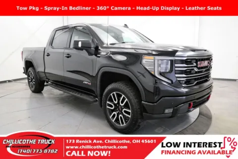 Black 2022 GMC Sierra 1500 AT4 for sale in Chillicothe, OH