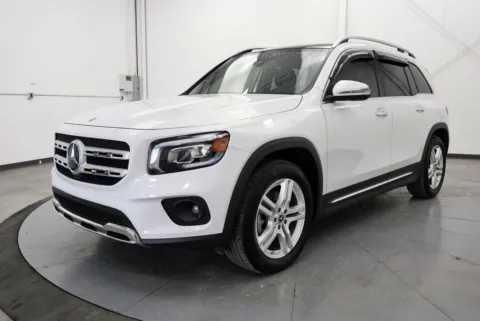 Another view of 2021 Mercedes-Benz GLB 250 for sale in Chillicothe, OH at Chillicothe Truck