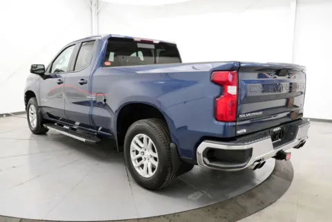 More photos of 2019 Chevrolet Silverado 1500 LT at Chillicothe Truck, OH