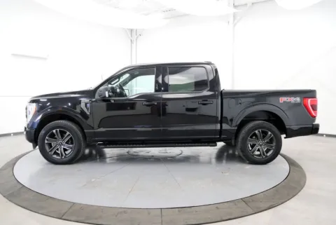 More photos of 2021 Ford F-150 XLT at Chillicothe Truck, OH