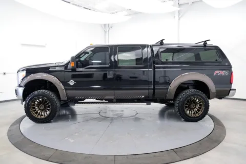 More photos of 2016 Ford F-250SD Lariat at Chillicothe Truck, OH