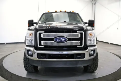 Photos of 2016 Ford F-250SD Lariat for sale in Chillicothe, OH at Chillicothe Truck