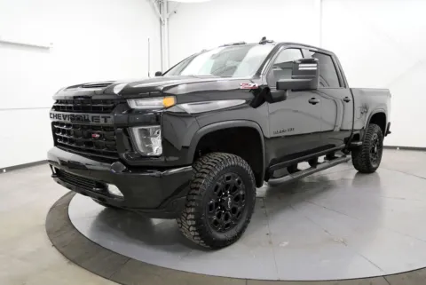Another view of 2022 Chevrolet Silverado 3500HD LTZ for sale in Chillicothe, OH at Chillicothe Truck