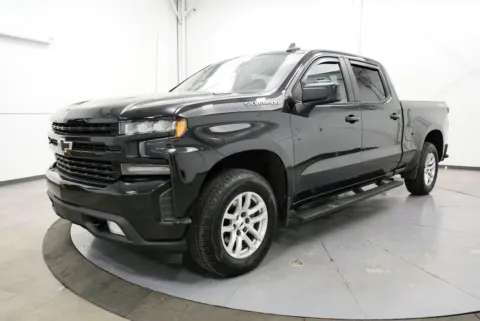 Another view of 2021 Chevrolet Silverado 1500 RST for sale in Chillicothe, OH at Chillicothe Truck