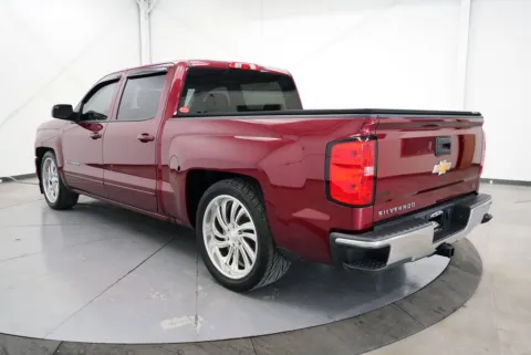 More photos of 2017 Chevrolet Silverado 1500 LT at Chillicothe Truck, OH