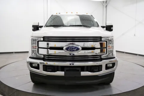 Photos of 2018 Ford F-250SD Lariat for sale in Chillicothe, OH at Chillicothe Truck