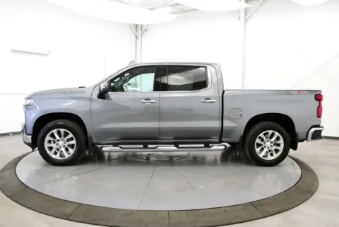 More photos of 2019 Chevrolet Silverado 1500 LTZ at Chillicothe Truck, OH