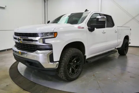 Another view of 2022 Chevrolet Silverado 1500 LTD LT for sale in Chillicothe, OH at Chillicothe Truck