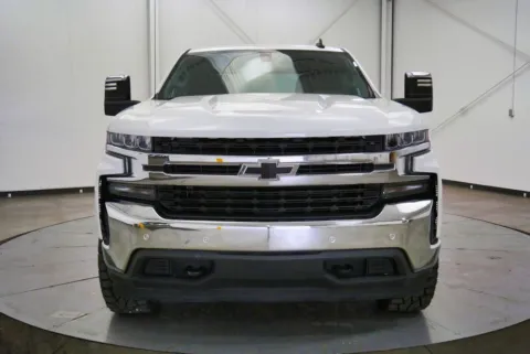 Photos of 2022 Chevrolet Silverado 1500 LTD LT for sale in Chillicothe, OH at Chillicothe Truck