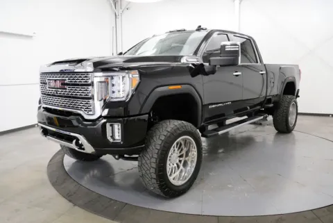 Another view of 2021 GMC Sierra 2500HD Denali for sale in Chillicothe, OH at Chillicothe Truck