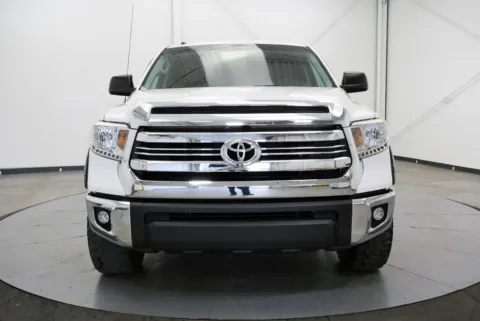 Photos of 2017 Toyota Tundra SR5 for sale in Chillicothe, OH at Chillicothe Truck