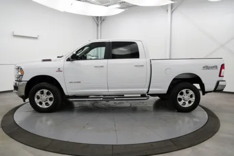 More photos of 2020 Ram 2500 Big Horn at Chillicothe Truck, OH