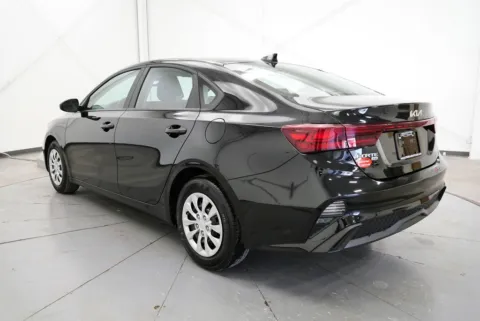 More photos of 2024 Kia Forte LX at Chillicothe Truck, OH