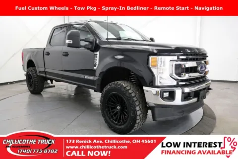 Black 2022 Ford F-250SD XLT for sale in Chillicothe, OH