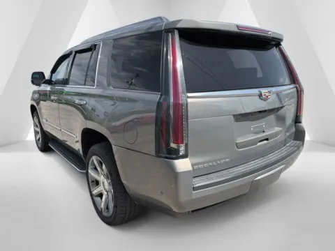 More photos of 2018 Cadillac Escalade Premium Luxury at Chillicothe Truck, OH