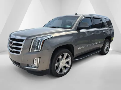 Another view of 2018 Cadillac Escalade Premium Luxury for sale in Chillicothe, OH at Chillicothe Truck