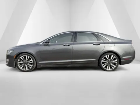 More photos of 2020 Lincoln MKZ Reserve at Chillicothe Truck, OH