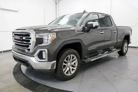 Another view of 2020 GMC Sierra 1500 SLT for sale in Chillicothe, OH at Chillicothe Truck