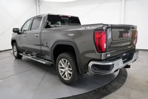 More photos of 2020 GMC Sierra 1500 SLT at Chillicothe Truck, OH