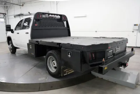 More photos of 2023 Chevrolet Silverado 3500HD Work Truck at Chillicothe Truck, OH