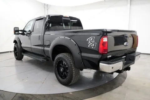 More photos of 2016 Ford F-350SD Lariat at Chillicothe Truck, OH