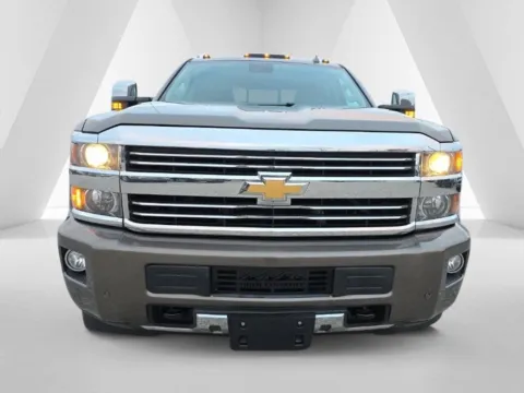 Photos of 2015 Chevrolet Silverado 2500HD High Country for sale in Chillicothe, OH at Chillicothe Truck