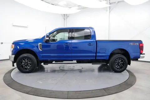 More photos of 2022 Ford F-350SD Lariat at Chillicothe Truck, OH