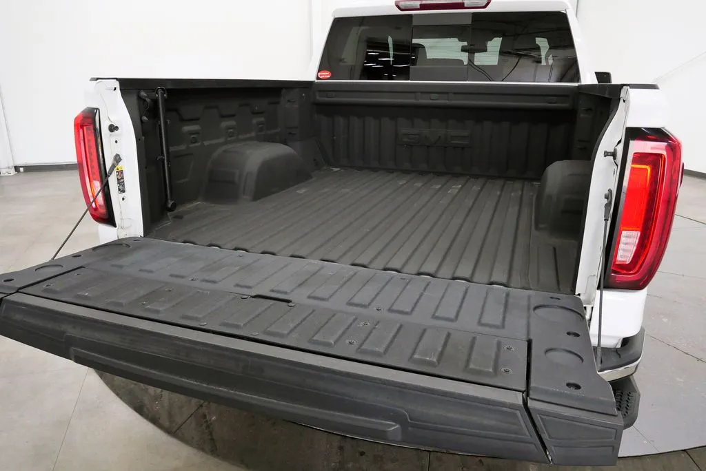 2022 GMC Sierra 1500 SLT - Photo 40