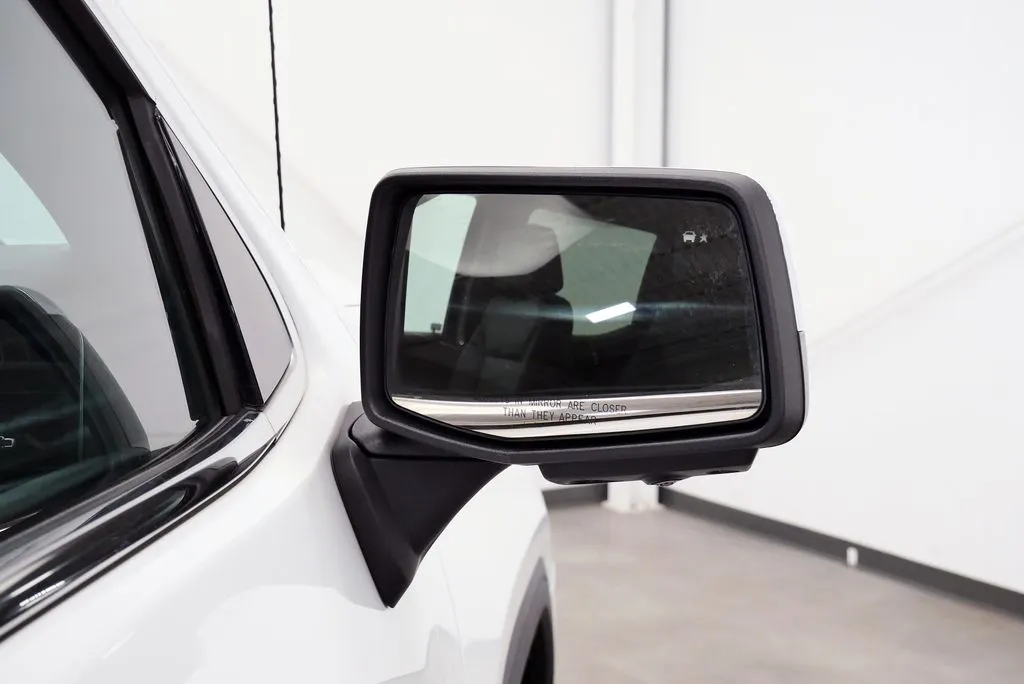 2022 GMC Sierra 1500 SLT - Photo 11