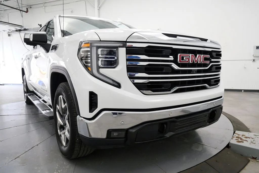 2022 GMC Sierra 1500 SLT - Photo 41