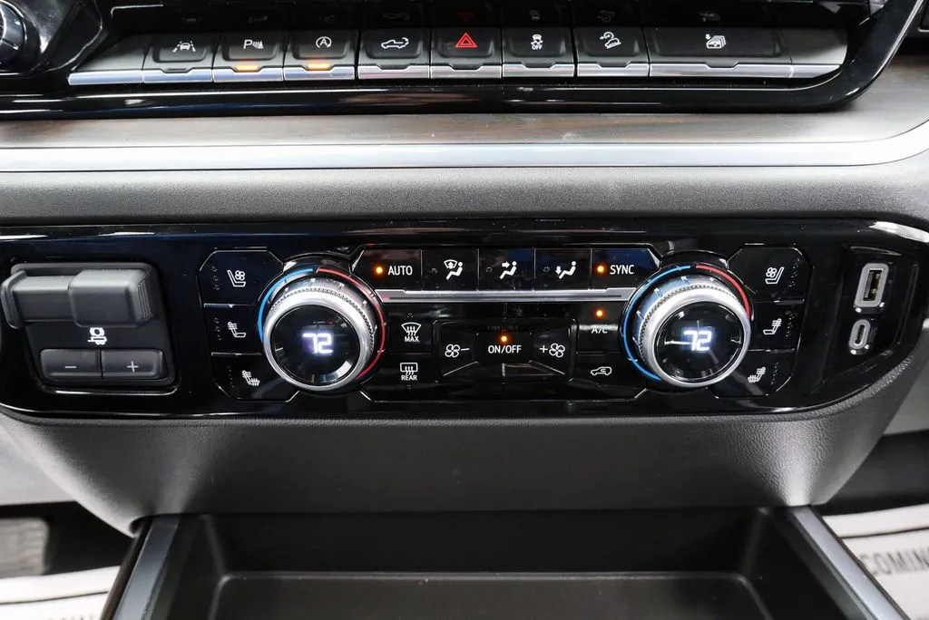 2022 GMC Sierra 1500 SLT - Photo 30