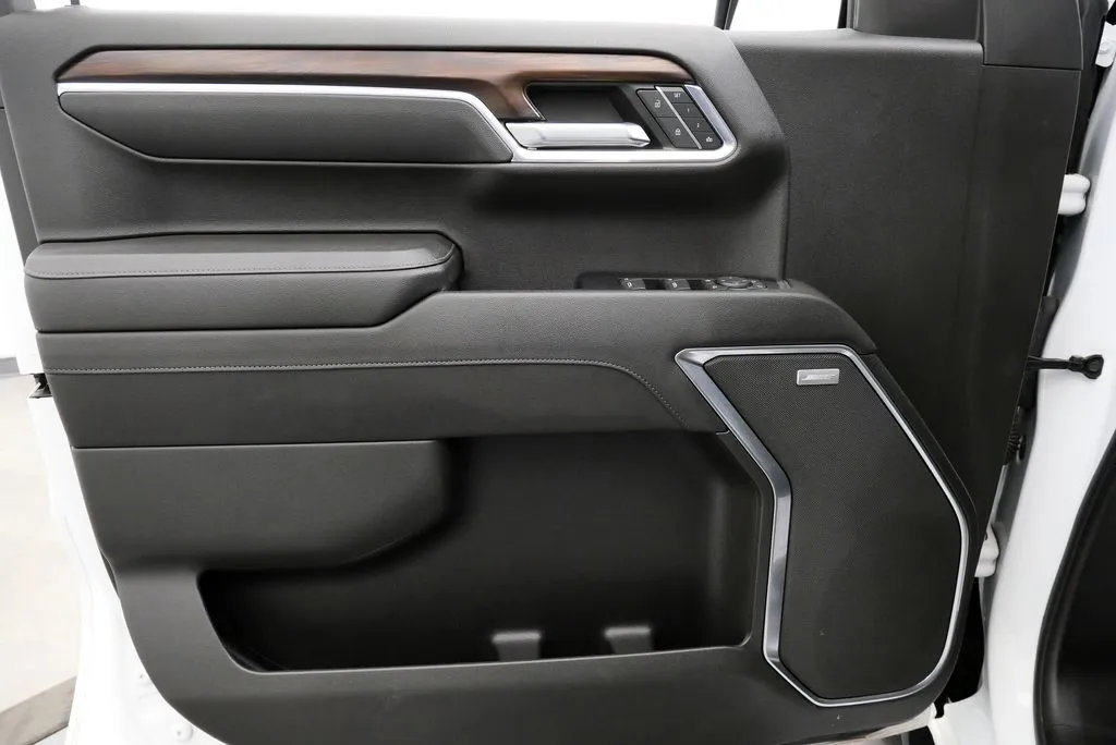 2022 GMC Sierra 1500 SLT - Photo 14