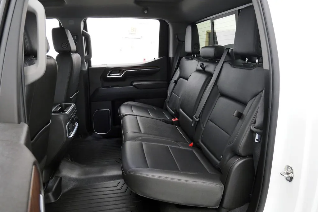 2022 GMC Sierra 1500 SLT - Photo 21