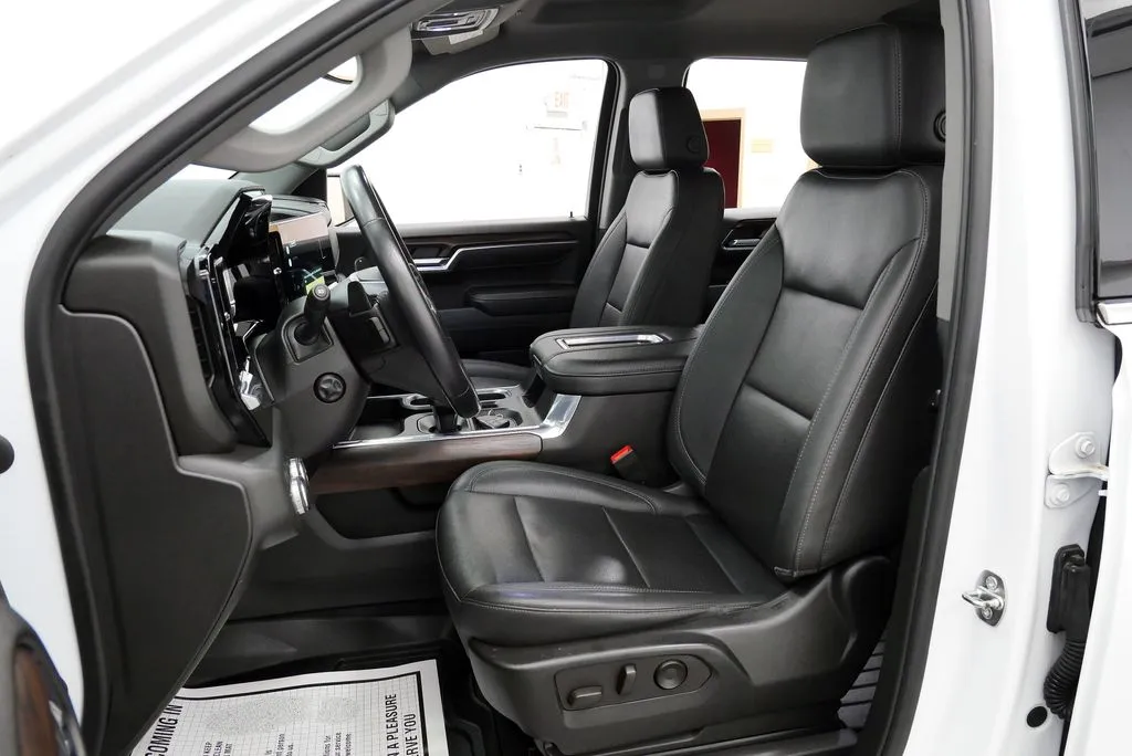 2022 GMC Sierra 1500 SLT - Photo 12