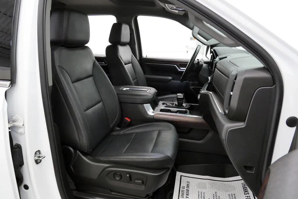 2022 GMC Sierra 1500 SLT - Photo 17