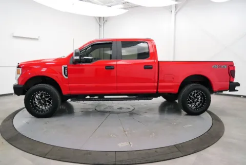 More photos of 2022 Ford F-250SD XL at Chillicothe Truck, OH