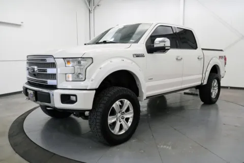 Another view of 2016 Ford F-150 Platinum for sale in Chillicothe, OH at Chillicothe Truck