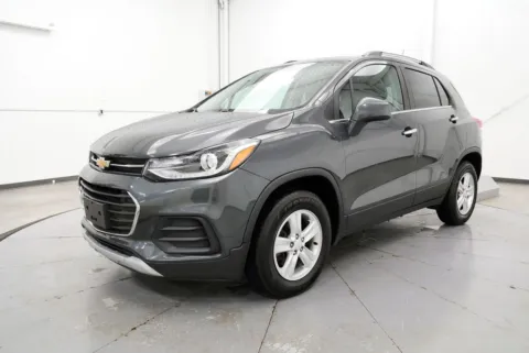 Another view of 2018 Chevrolet Trax LT for sale in Chillicothe, OH at Chillicothe Truck