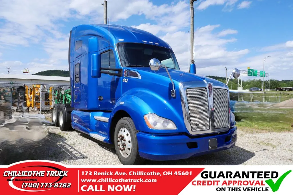 Blue 2015 Kenworth 310 T680 for sale in Chillicothe, OH