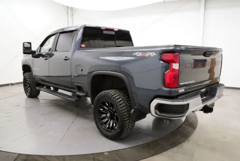 More photos of 2020 Chevrolet Silverado 2500HD LT at Chillicothe Truck, OH
