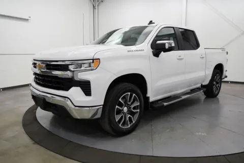 Another view of 2024 Chevrolet Silverado 1500 LT for sale in Chillicothe, OH at Chillicothe Truck