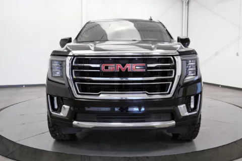 Another view of 2023 GMC Yukon XL SLT for sale in Chillicothe, OH at Chillicothe Truck
