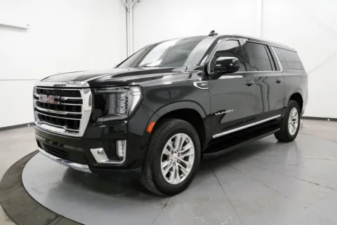 Another view of 2023 GMC Yukon XL SLT for sale in Chillicothe, OH at Chillicothe Truck